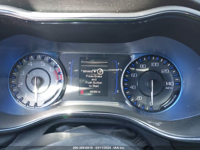 Chrysler 200 S 2015 1C3CCCBB3FN750190 Image 7