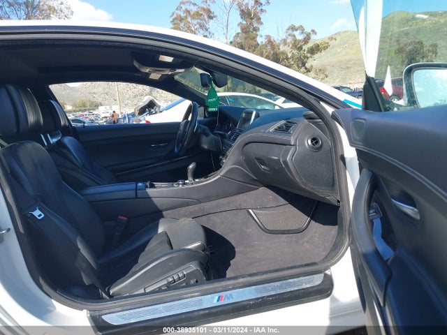 BMW 650i 2014 WBAYM9C50EDW20475 Image 5