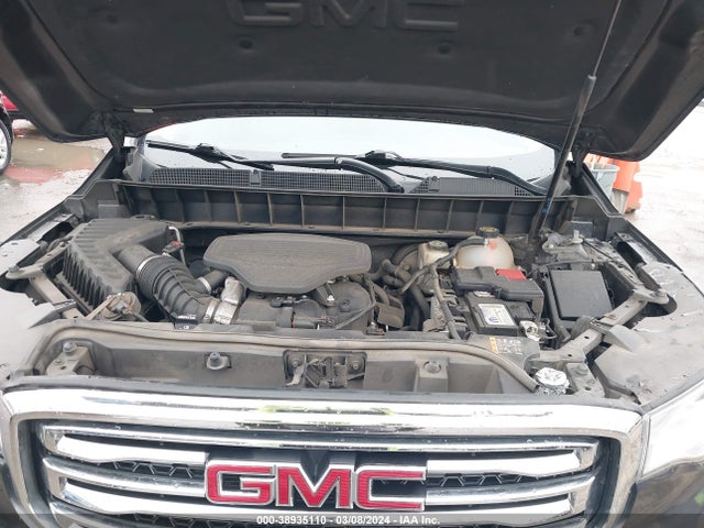 1GKKNWLS1JZ194680 GMC Acadia Slt-2