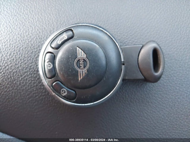 2012 MINI COOPER WMWSU3C50CT257732 Photo 10