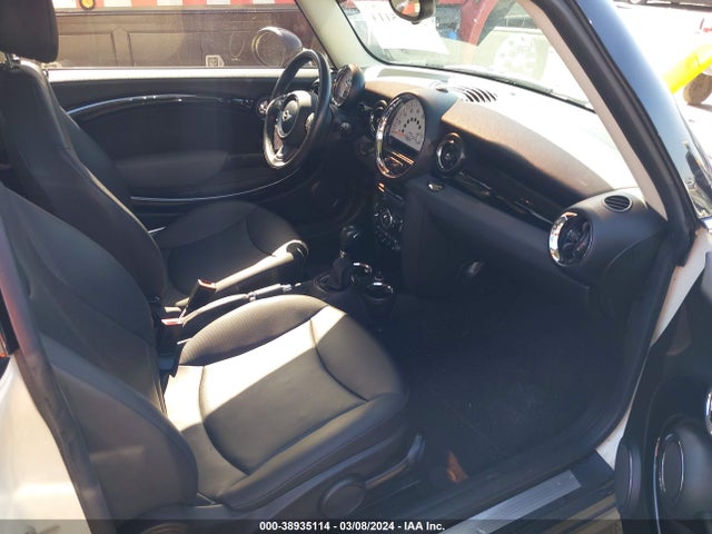2012 MINI COOPER WMWSU3C50CT257732 Photo 4