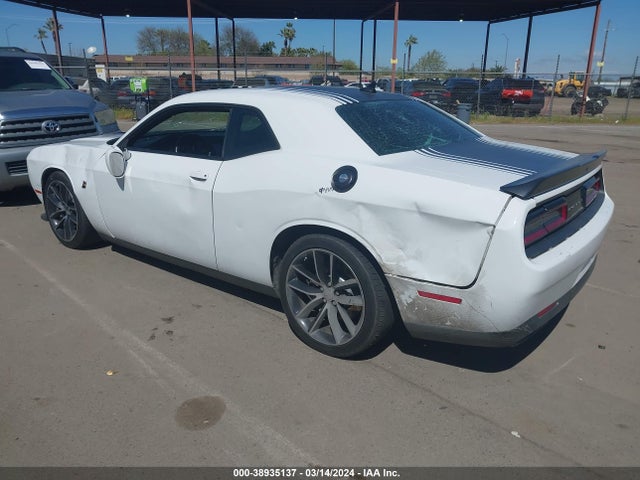 Dodge Challenger 392 Hemi Scat Pack Shaker 2016 2C3CDZFJ8GH300899 Image 3