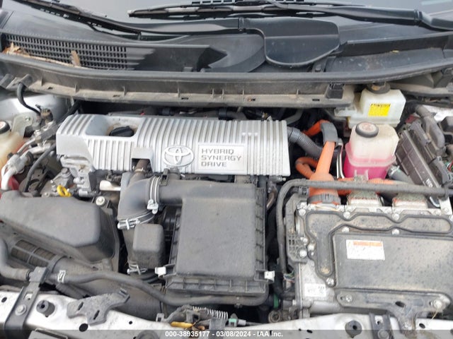 Toyota Prius V Five 2017 JTDZN3EU8HJ074343 Image 10