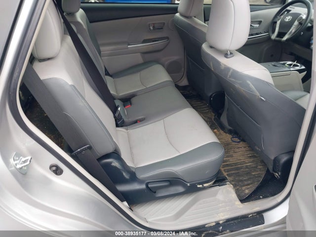 Toyota Prius V Five 2017 JTDZN3EU8HJ074343 Image 8