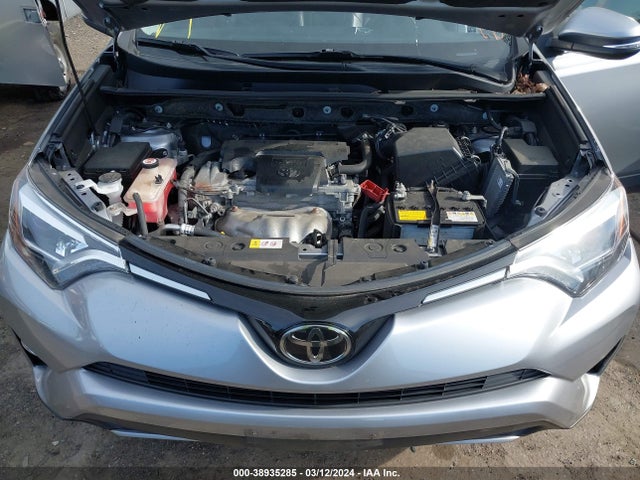 Toyota Rav4 Limited 2018 JTMDFREV9JD228761 Image 10