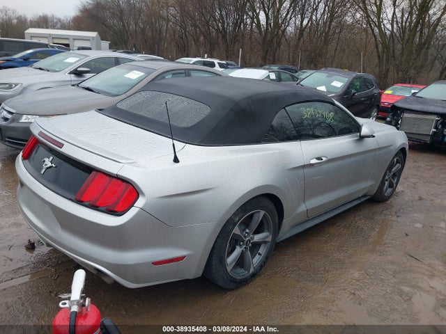 Ford Mustang V6 2015 1FATP8EM2F5330842 Image 4