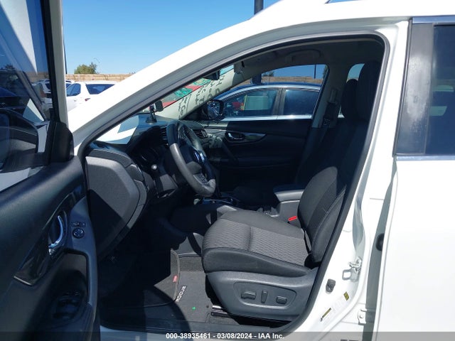Nissan ROGUE SV 2017 KNMAT2MT9HP607433 Image 5