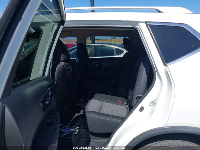 Nissan ROGUE SV 2017 KNMAT2MT9HP607433 Image 8