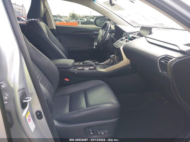 JTJYARBZ7H2084010 Lexus NX 200T