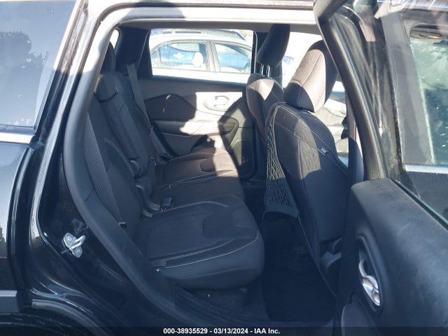 Jeep Cherokee Latitude 2015 1C4PJLCS9FW590019 Image 8