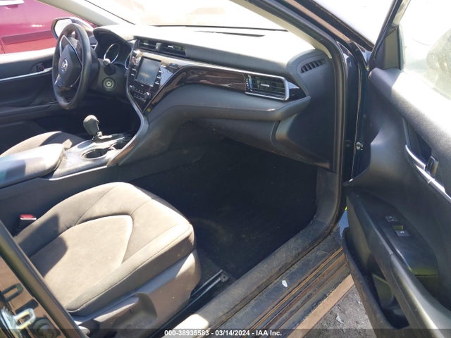 Toyota CAMRY LE 2020 4T1C11AK9LU375944 Image 5