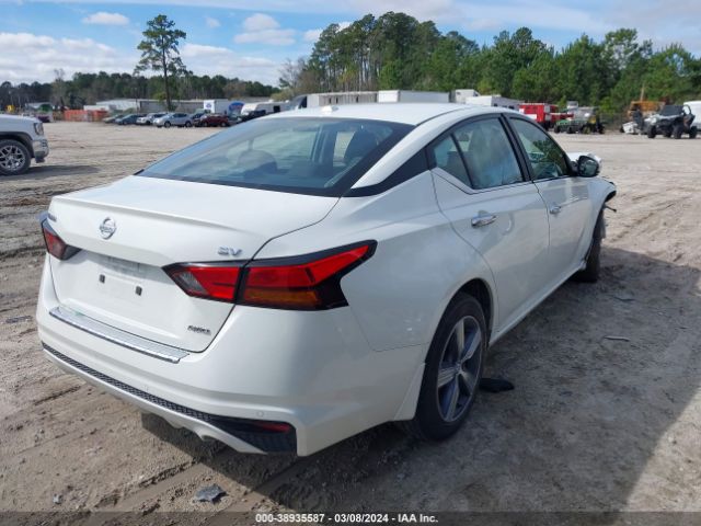 1N4BL4DW9NN410835 Nissan Altima Sv Intelligent Awd