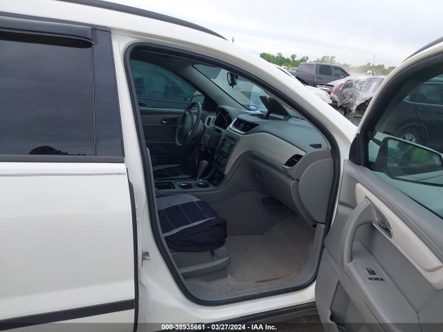 Chevrolet Traverse Ls 2015 1GNKRFKD5FJ149774 Image 5