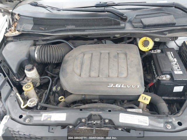 2C4JRGAG3ER233107 RAM Cargo Tradesman