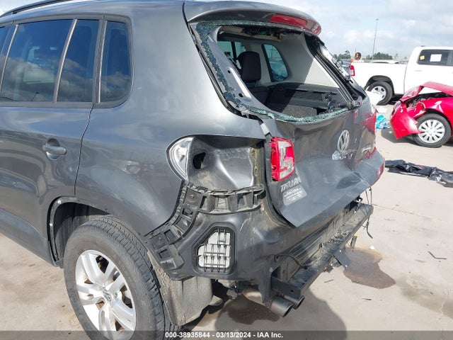 WVGBV7AX3GW558443 Volkswagen TIGUAN S