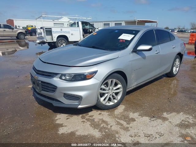 Chevrolet MALIBU LT 2018 1G1ZD5ST6JF203899 Image 2