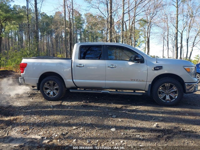 Nissan TITAN SV 2017 1N6AA1E55HN567229 Image 13