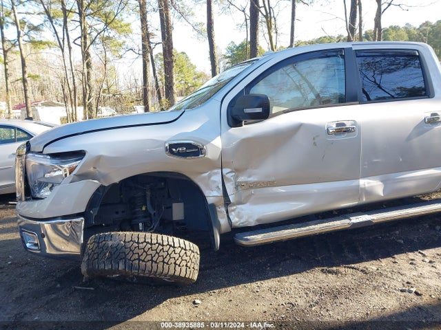 Nissan TITAN SV 2017 1N6AA1E55HN567229 Image 6