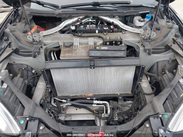 Tesla 3 phase a/c induction (single motor) 2016 5YJSA1E12GF156663 Image 22