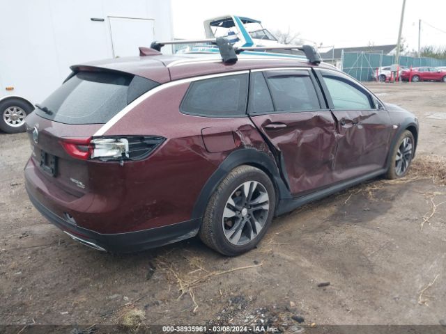 W04GV8SX6J1107567 Buick Regal Tourx Essence