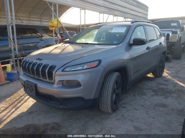 1C4PJLAB3GW302581 Jeep Cherokee Altitude