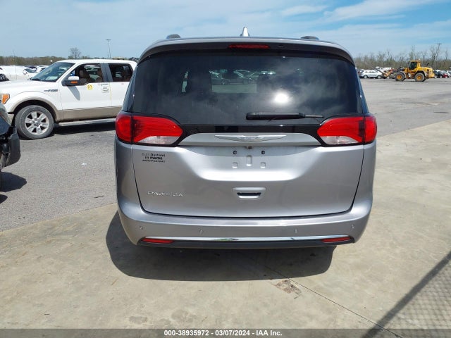 Chrysler Pacifica Touring L 2018 2C4RC1BGXJR120300 Image 16