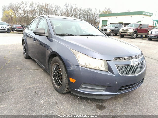 2014 1G1PA5SHXE7207255 main image