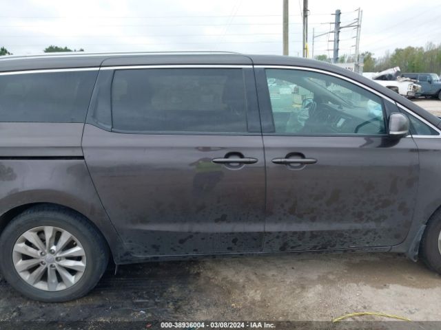KNDMC5C10J6379543 KIA SEDONA EX