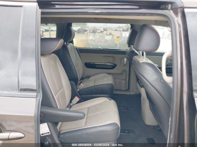 KNDMC5C10J6379543 KIA SEDONA EX