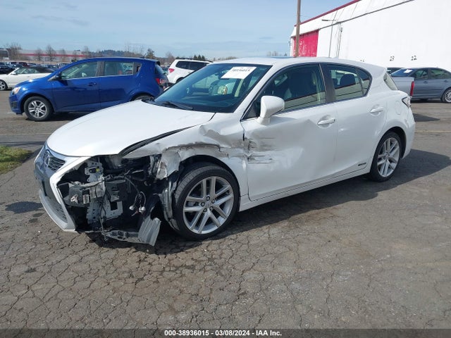 JTHKD5BH6F2222101 Lexus CT 200H