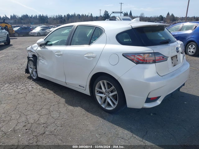 JTHKD5BH6F2222101 Lexus CT 200H