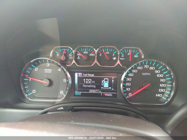 Chevrolet Suburban Premier 2017 1GNSCJKC8HR154483 Image 7