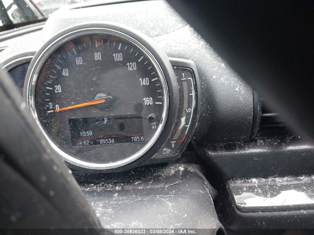 2018 MINI CLUBMAN WMWLU1C57J2F29272 Photo 6