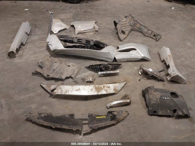 1N4AA6AP1GC405122 Nissan Maxima 3.5 Sr