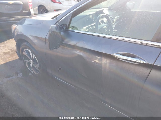 Honda ACCORD LX 2017 1HGCR2F3XHA264852 Image 20