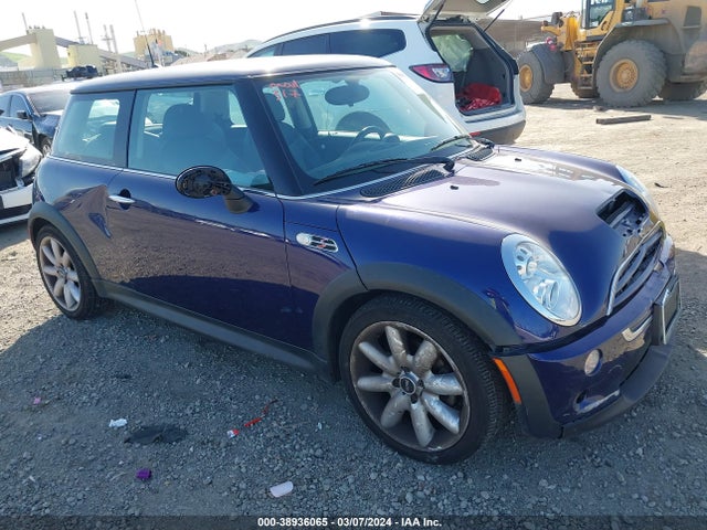 2006 MINI COOPER S WMWRE33546TJ36895 Photo 0