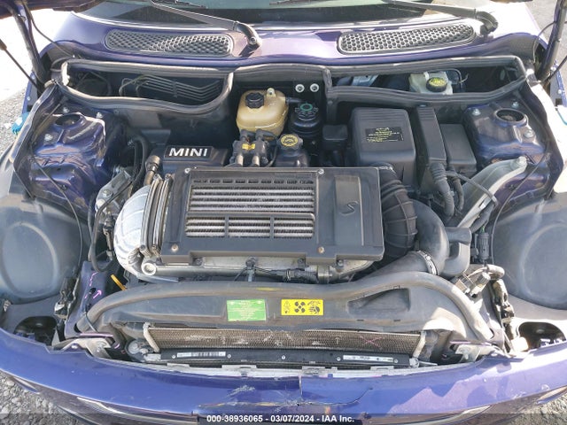 2006 MINI COOPER S WMWRE33546TJ36895 Photo 9