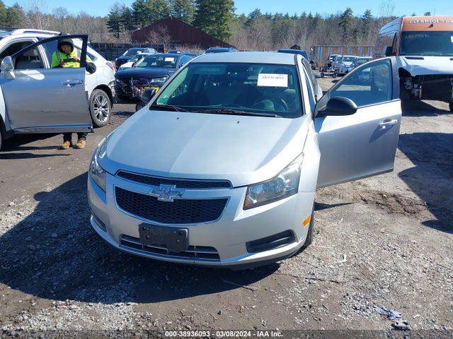 2013 CHEVROLET CRUZE LS AUTO VIN: 1G1PA5SG8D7318764