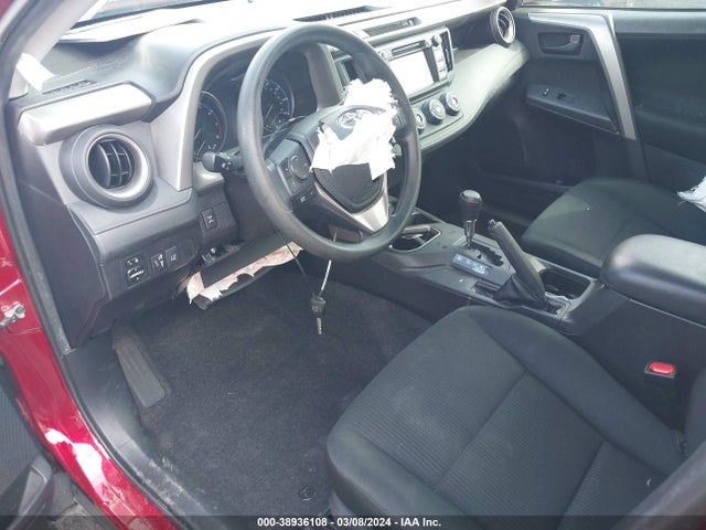 Toyota RAV4 LE 2018 2T3BFREV8JW841559 Image 20