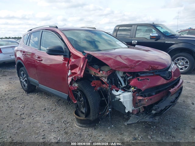 Toyota RAV4 LE 2018 2T3BFREV8JW841559 Image 6