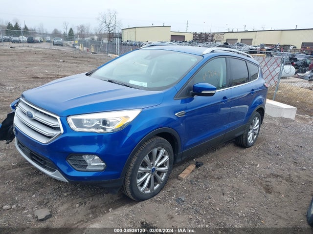 Ford Escape Titanium 2018 1FMCU0J94JUA37041 Image 2