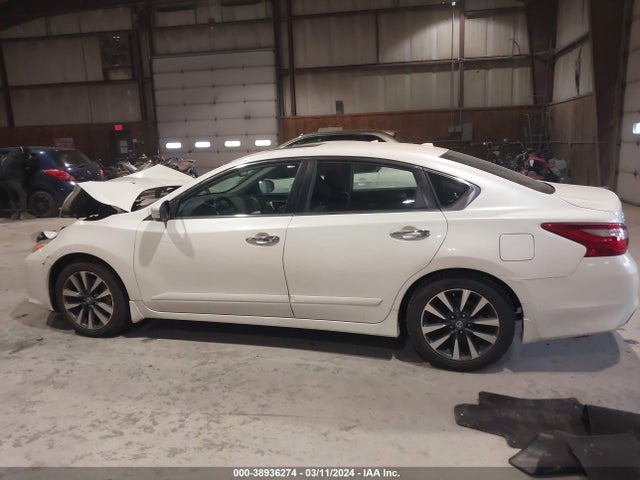 Nissan Altima 2.5 Sv 2016 1N4AL3AP7GC201711 Image 14