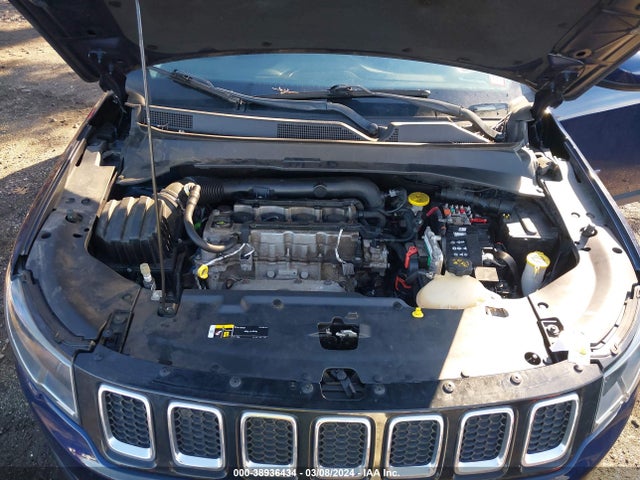 Jeep Compass Latitude 4x4 2018 3C4NJDBB2JT314343 Image 10