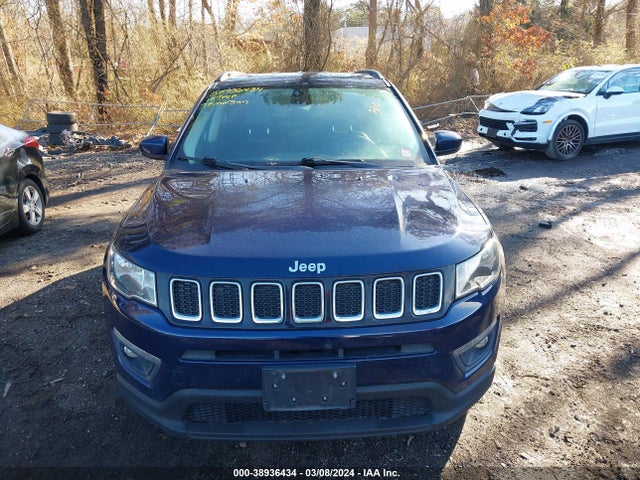 Jeep Compass Latitude 4x4 2018 3C4NJDBB2JT314343 Image 12