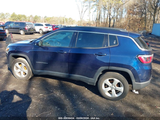 Jeep Compass Latitude 4x4 2018 3C4NJDBB2JT314343 Image 14