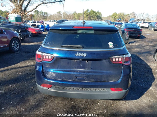 Jeep Compass Latitude 4x4 2018 3C4NJDBB2JT314343 Image 16