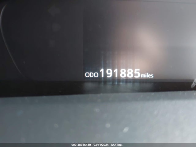 Toyota Prius Two 2016 JTDKBRFUXG3516327 Image 15