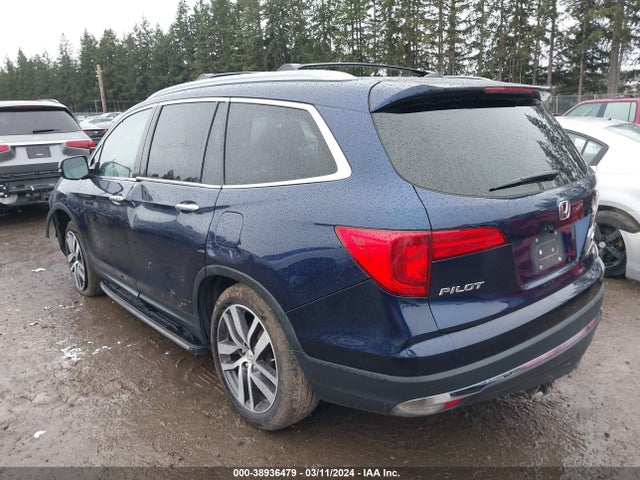 Honda Pilot Touring 2017 5FNYF6H92HB060561 Image 3