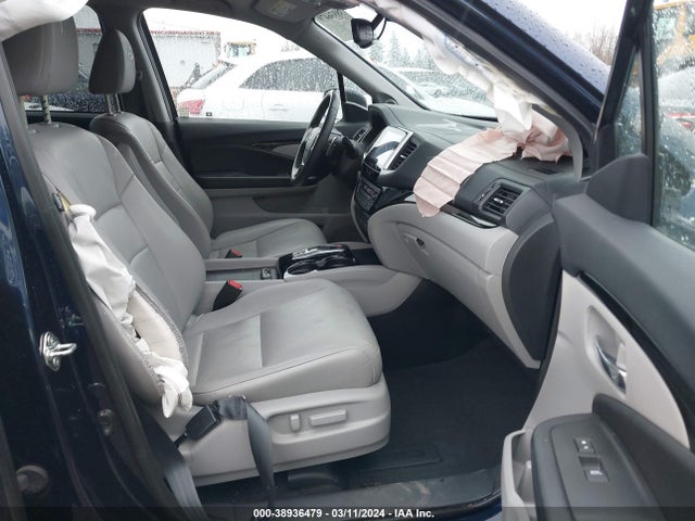 Honda Pilot Touring 2017 5FNYF6H92HB060561 Image 5