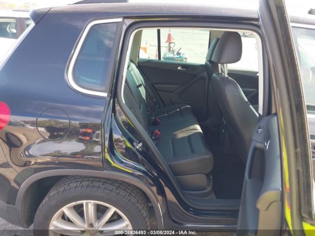 WVGAV7AX7FW578382 Volkswagen TIGUAN SE